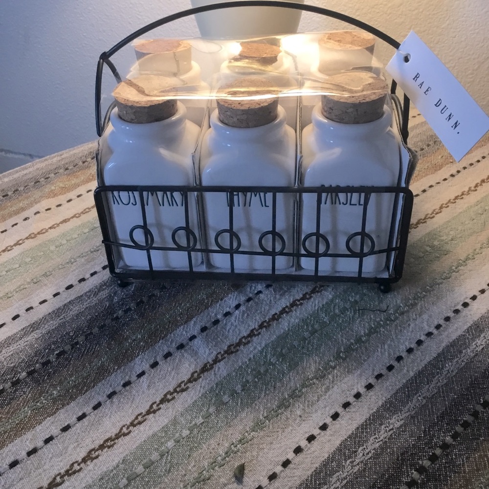 RAE DUNN SPICE RACK